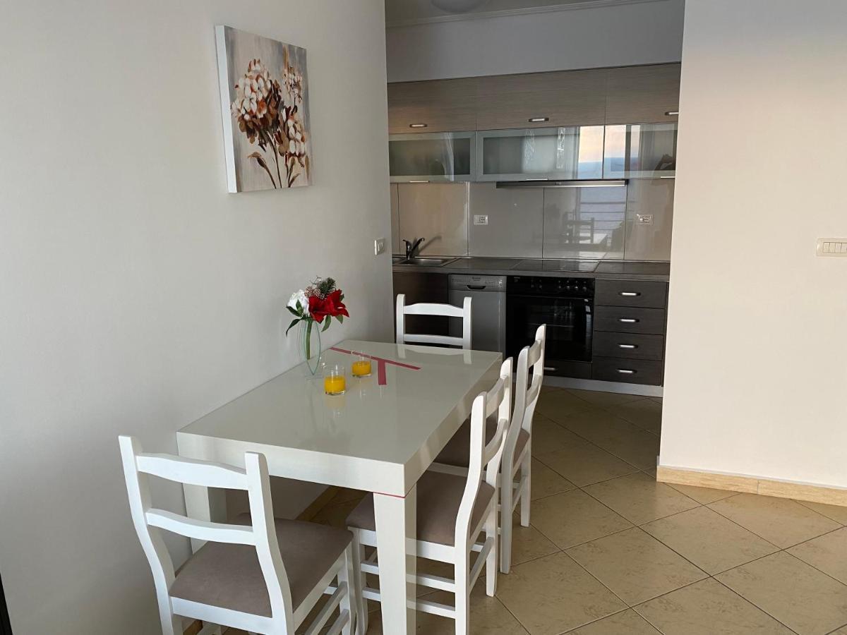 Apartment With Huge Sea View Balcony Σαράντα Εξωτερικό φωτογραφία